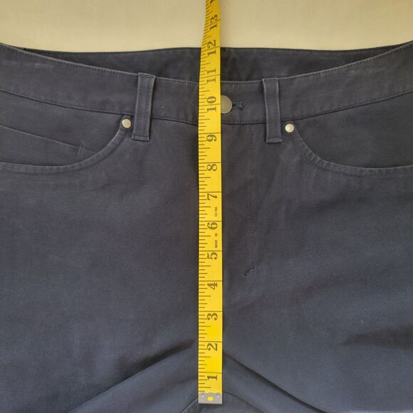 Lululemon Mens 32X27 True Navy ABC Crop Pant Relaxed Utilitech Stretch Casual - Picture 5 of 14